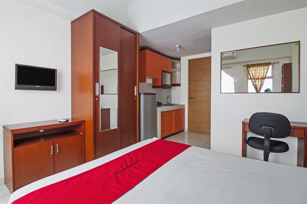 Reddoorz Apartment @ Margonda Residence Depok Exterior photo